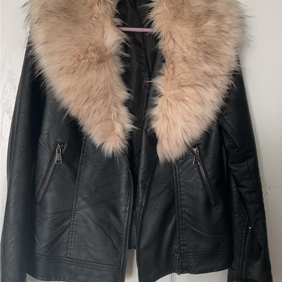 Jacket with fur beautiful black jacket - Picture 5 of 10